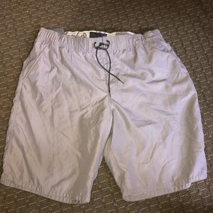 Men’s gray Old Navy swim trunks size extra large